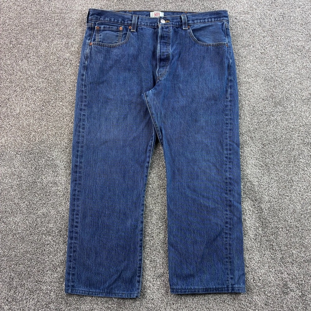 Vintage Y2K Levi's 501 Jeans Mens 36x26 Blue Straight Leg Button Fly Medium Wash